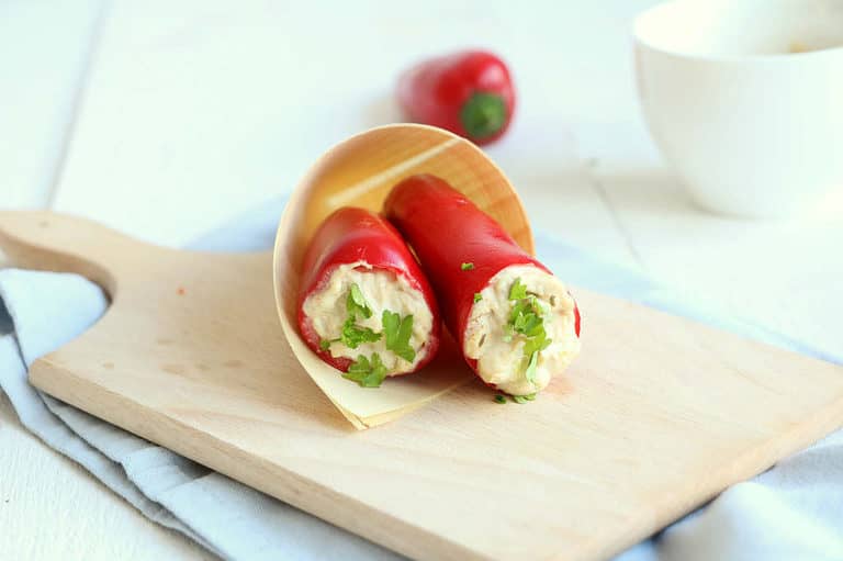snack paprika met hummus