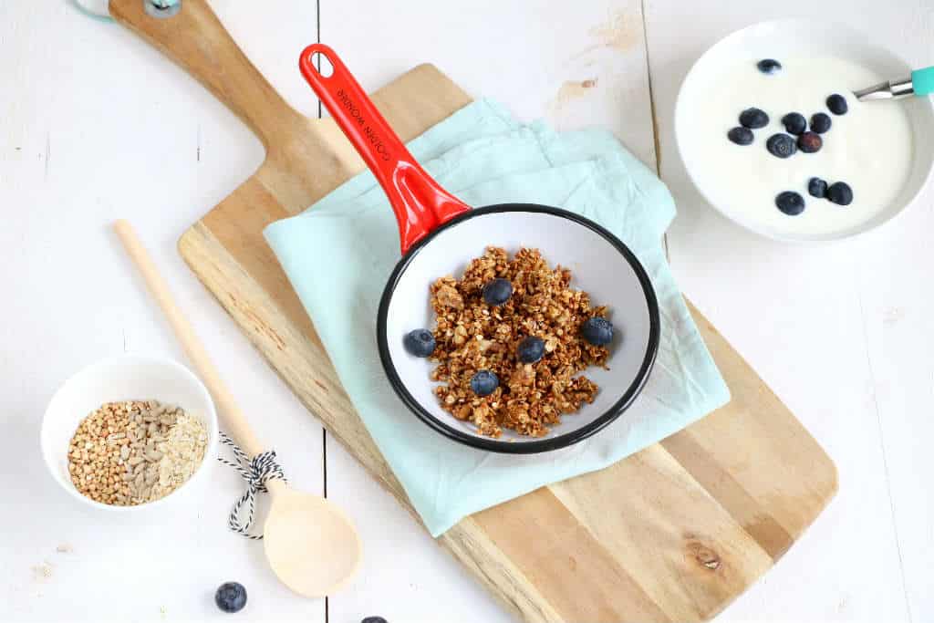 Snelle granola uit de koekenpan