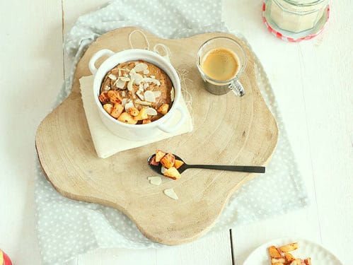 Koffie ontbijtcake met appel