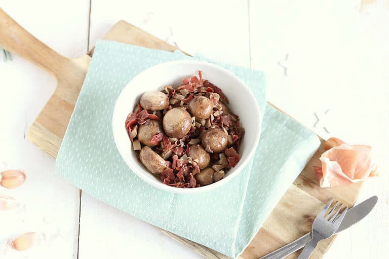 Champignons met witte wijn