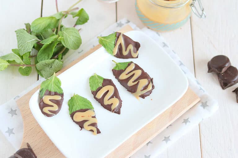 Muntblaadjes met chocolade en dulce de leche