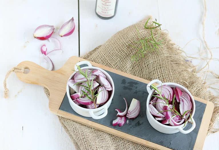 Rode uien met balsamico