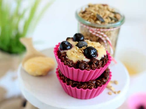 Chocolade nestjes met mango yoghurt
