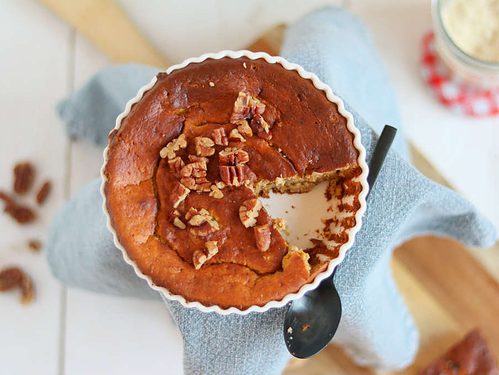 Ontbijttaart met pompoen, havermout en pecannoten