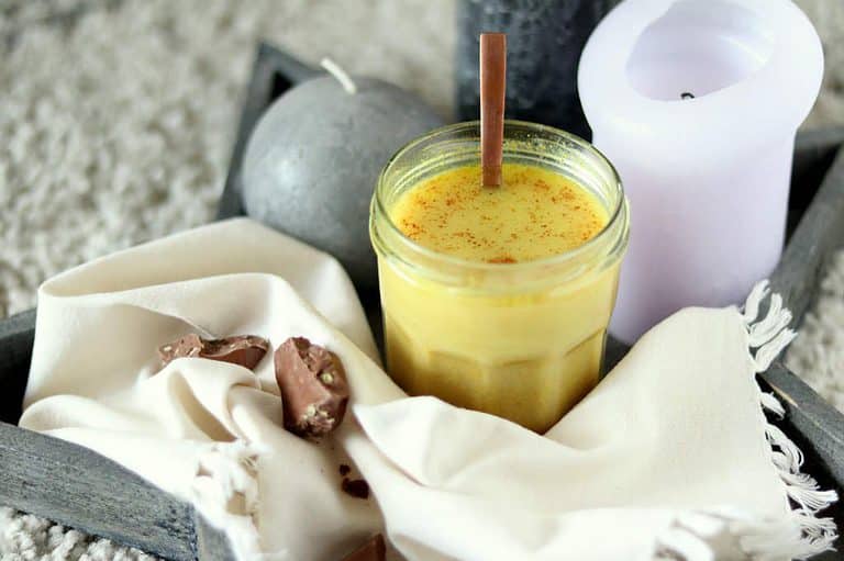 Golden almond latte