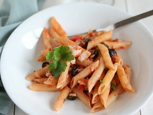 Pasta met kabeljauw en olijven