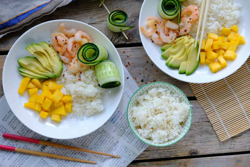 Rijstsalade met garnalen en mango