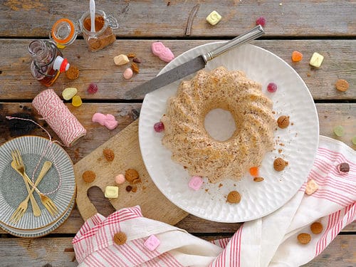 Kruidnoten pudding is een makkelijk Sinterklaas recept, dat je geheel van te voren kunt bereiden.