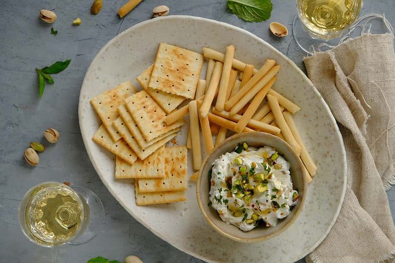 Geitenkaas dip met pistache