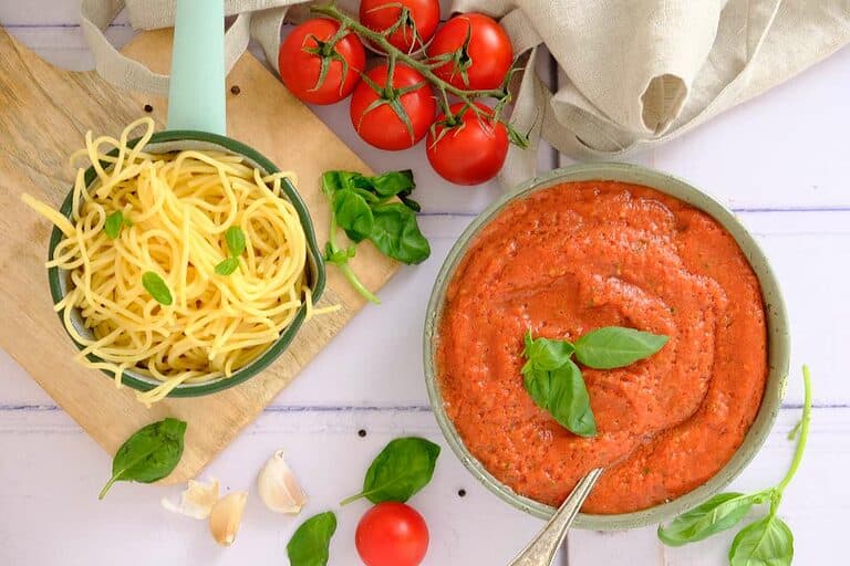 Snelle pastasaus uit de blender