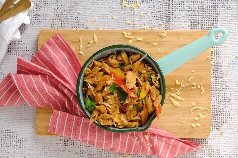 Kip fajitas pasta, een eenpansgerecht.
