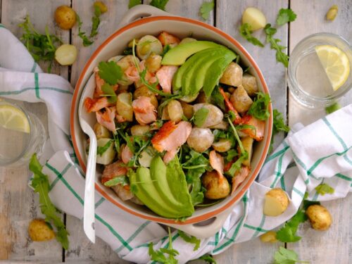 Aziatische krieltjessalade met zalm