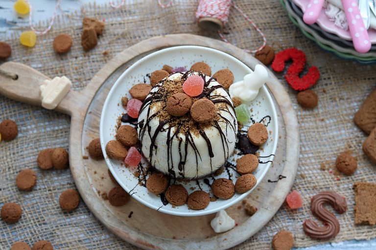 Sinterklaas ijstaart