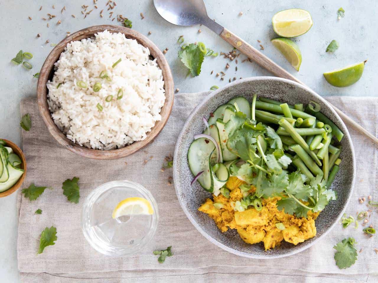 Kip Tandoori met rijst en sperziebonen