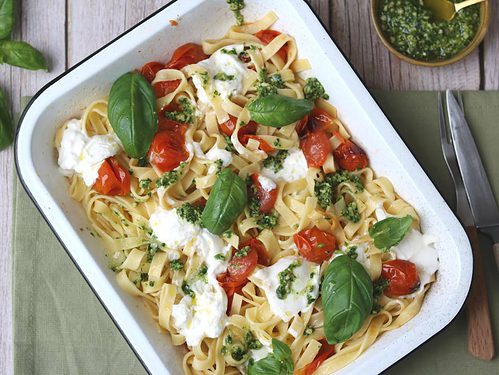 Burrata caprese met tagliatelle