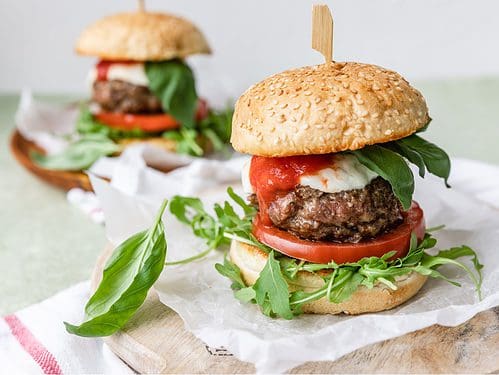 Italiaanse hamburger, zelf hamburgers maken is makkelijk en zoveel lekkerder
