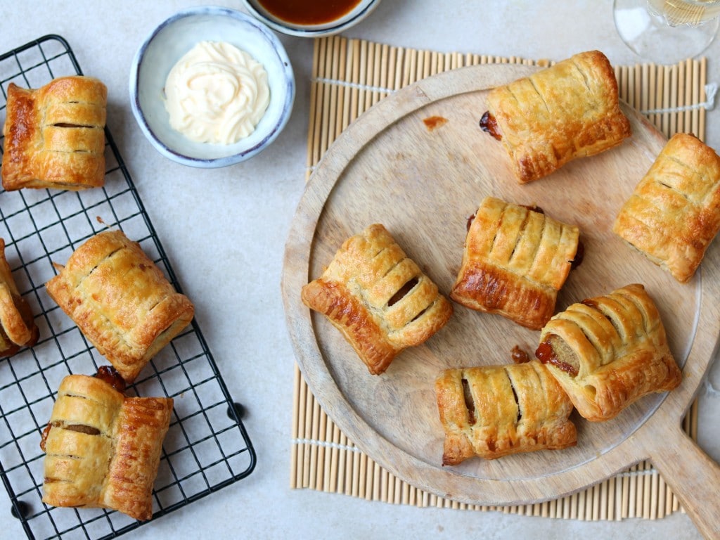 Mini frikandelbroodjes