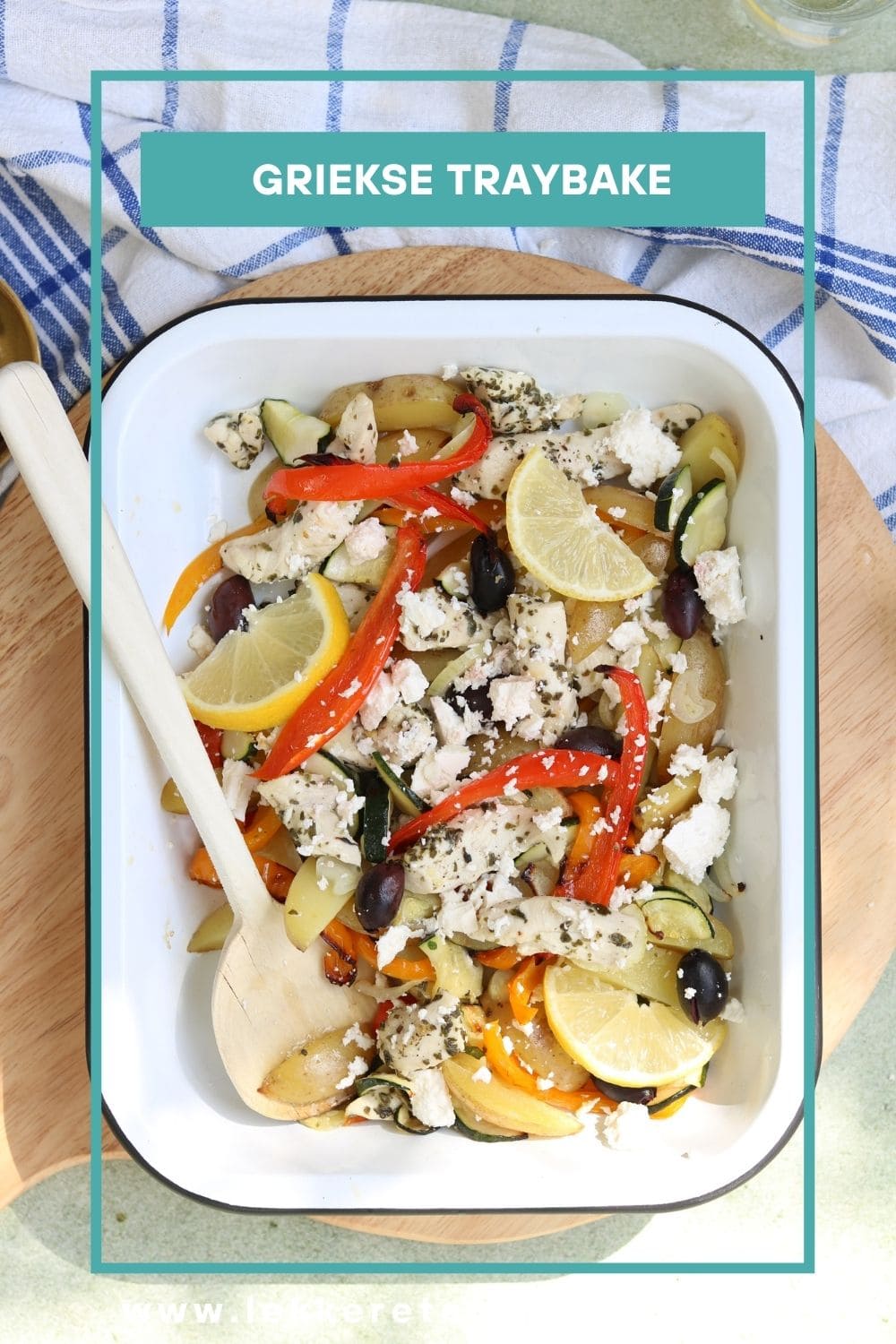 Griekse traybake met kip en feta