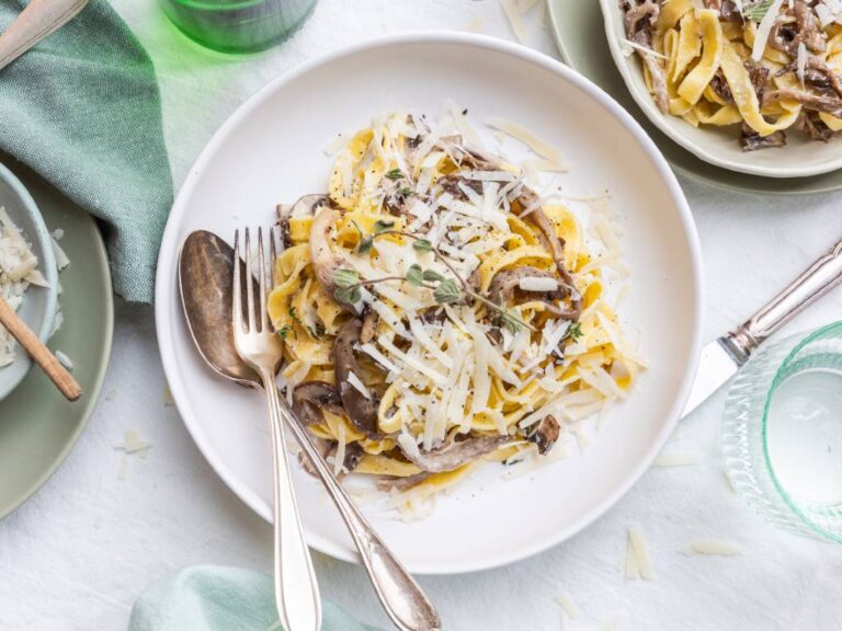 Pasta met champignons roomsaus