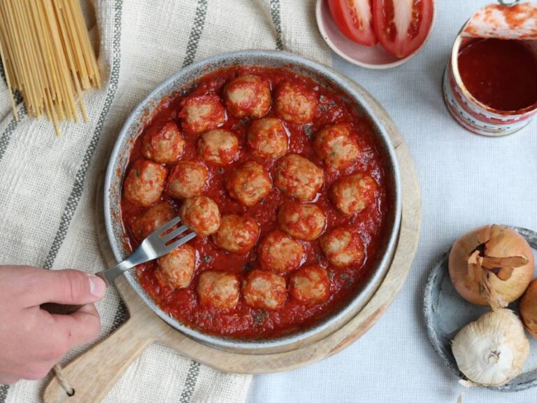 Balletjes in tomatensaus