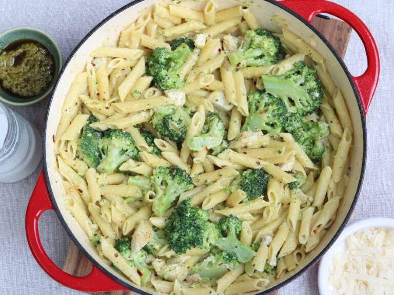 Romige pasta met kip