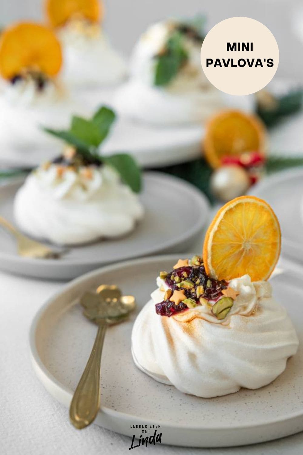 Mini pavlova's makkelijk dessert