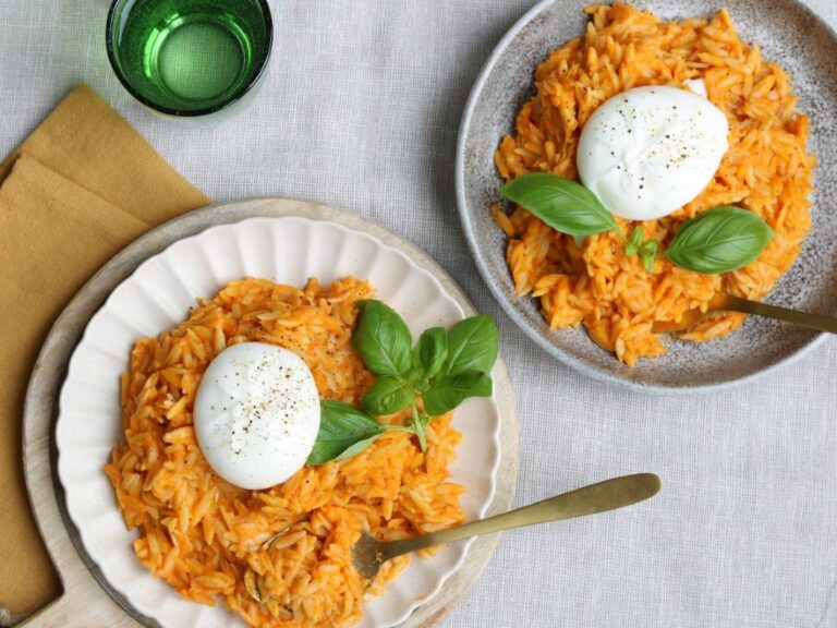 Pastasaus met geroosterde groenten uit de oven